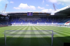 نمای طولی از استادیوم آبه لنسترا - هیرنوین
