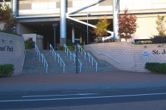 ورودی استادیوم سنت جیمز پارک نیوکاسل در سال 2008