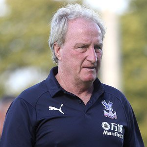 Assistant Manager : Ray lewington