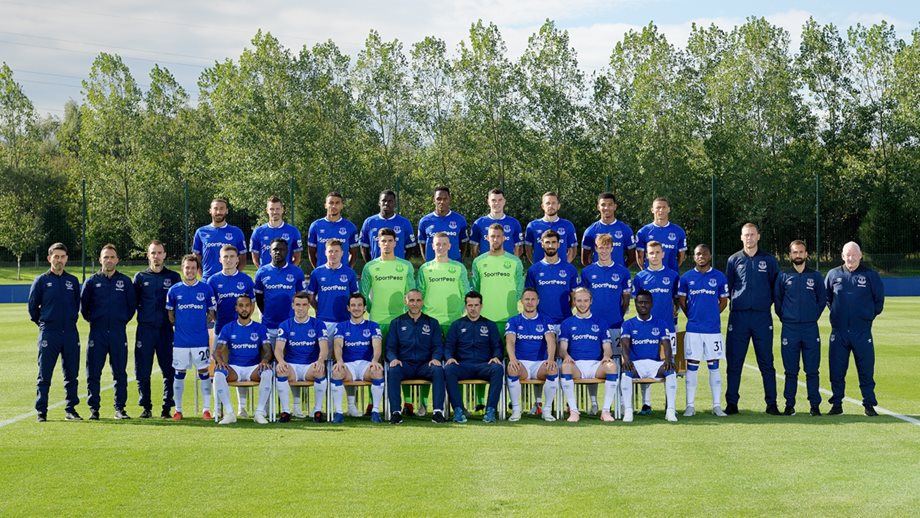 Team Photo Everton F.C. 2018 2019